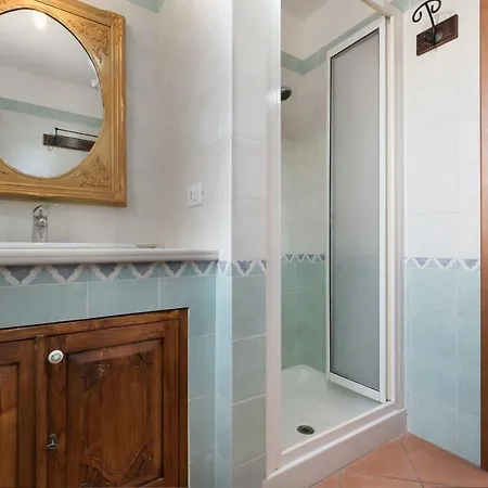 Apartment Le Lanterne A *